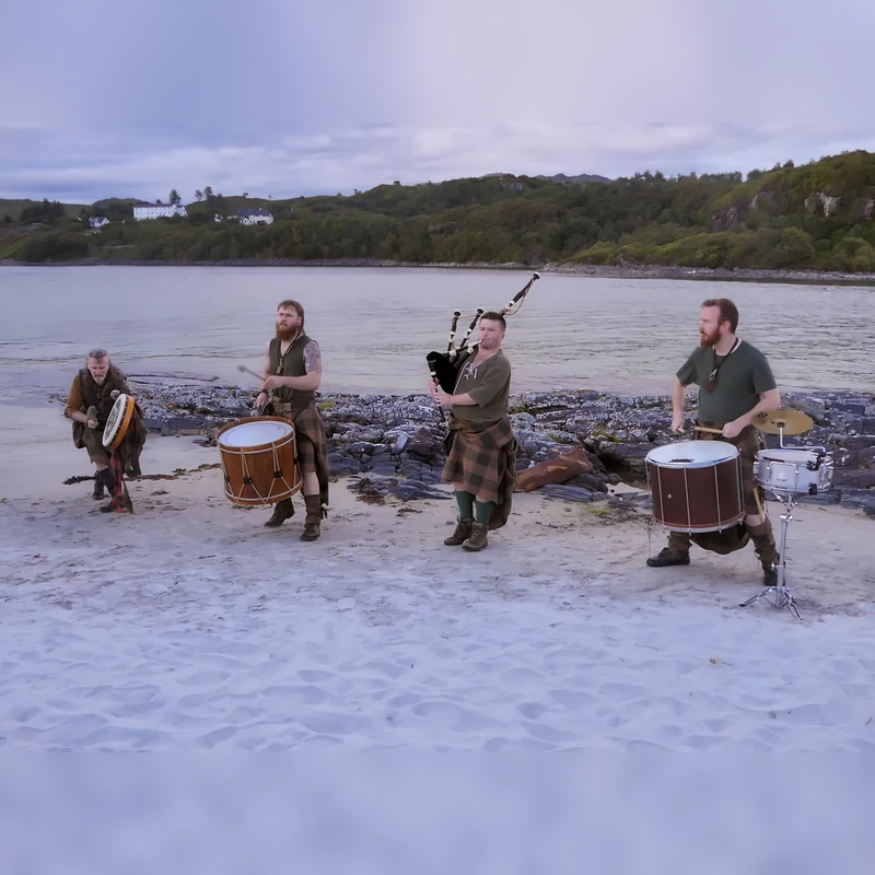 Clann An Drumma performing at a wedding in Morar